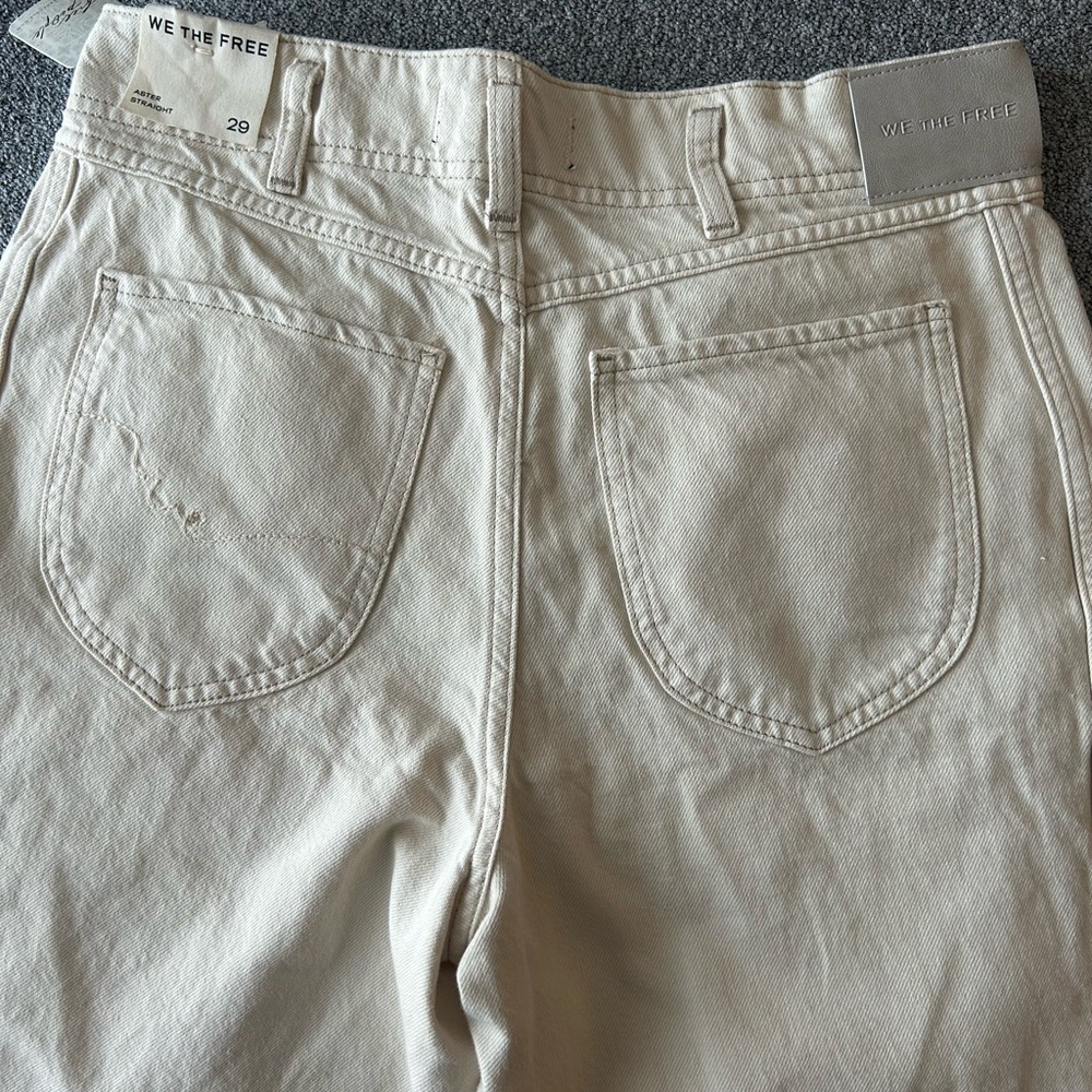 NWT FREE PEOPLE We The Free Aster Straight
Leg Jeans / Cream - Picture 6 of 9